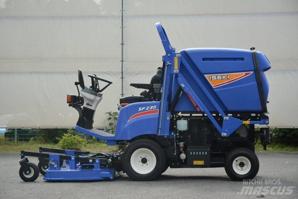 Iseki SF237 Corta-Relvas Riders