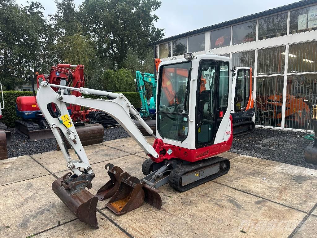 Takeuchi TB 216 Miniescavadeiras