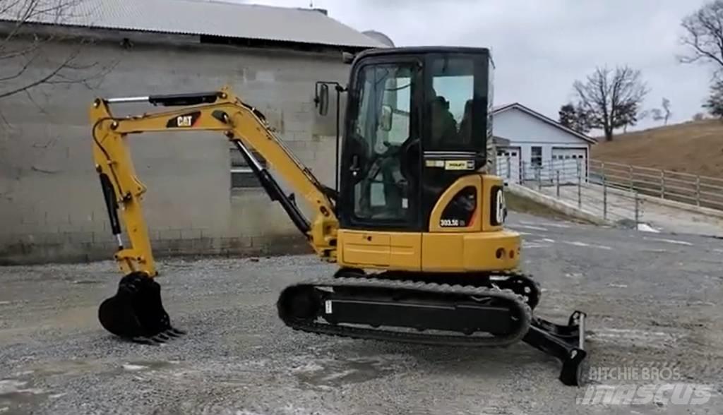 CAT 303.5 C CR Miniescavadeiras
