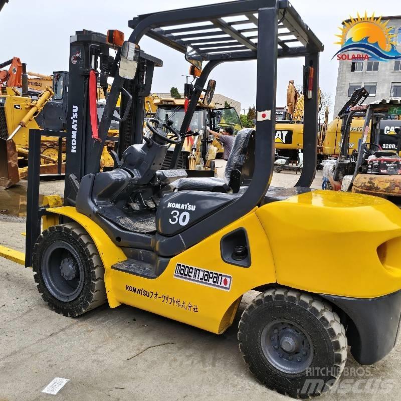 Komatsu 30 Empilhadores Diesel