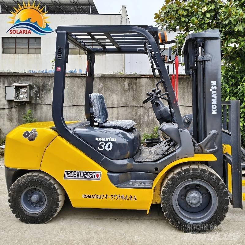 Komatsu 30 Empilhadores Diesel