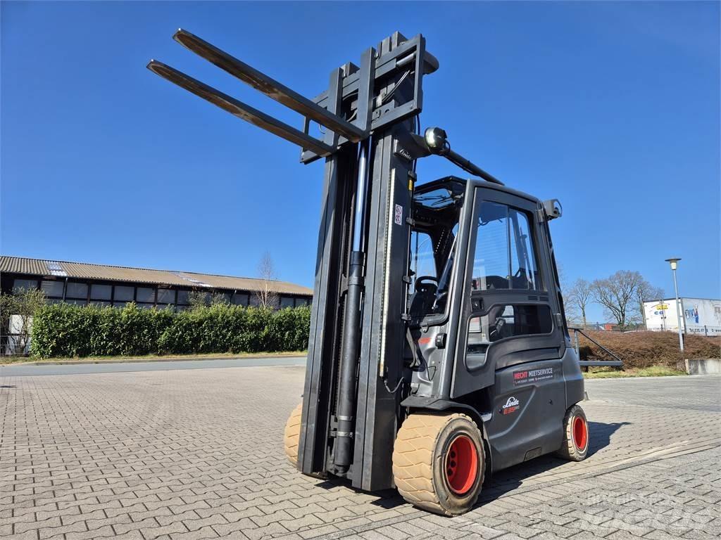 Linde E35L Empilhadores eléctricos