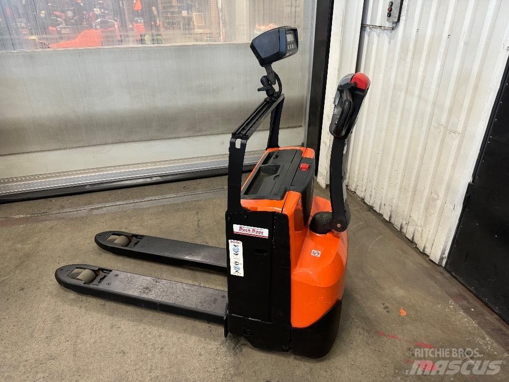 Toyota LWE180 Porta palettes