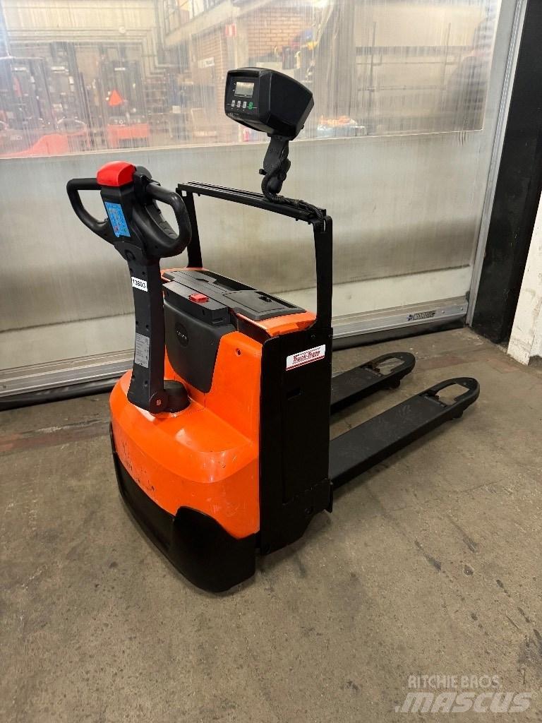 Toyota LWE180 Porta palettes