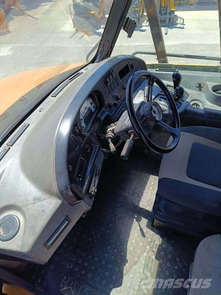 CAT 735 Caminhões articulados