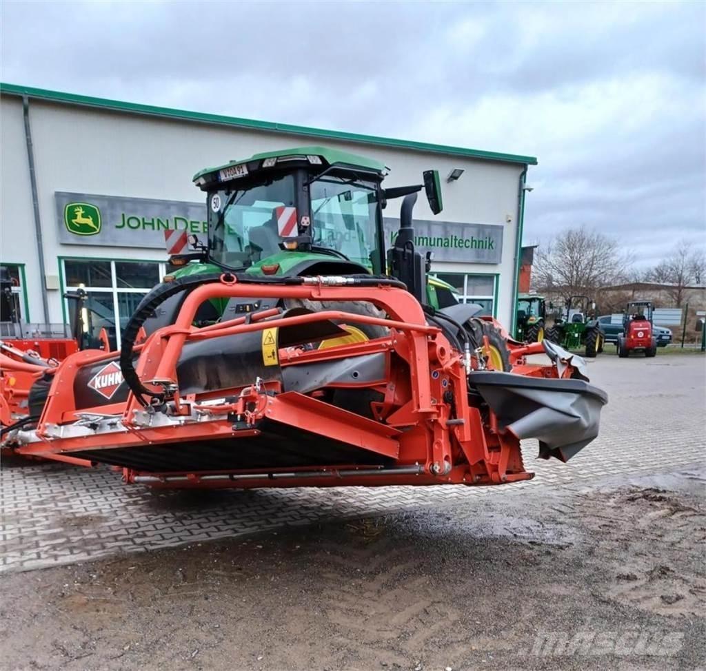 Kuhn FC 9330 D-RA Gadanheiras