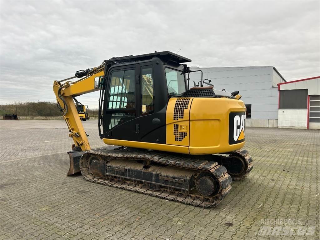 CAT 311 F L RR Escavadoras de rodas