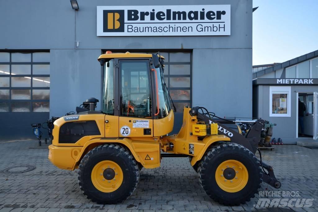Volvo L 30 H Carregadeiras de rodas