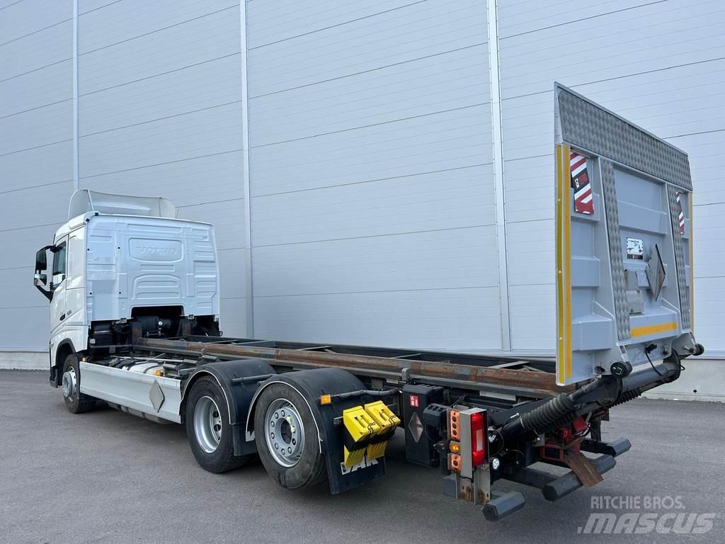 Volvo FH Camiões caixa desmontável com elevador de cabo