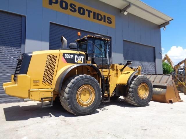 CAT 982 M Carregadeiras de rodas