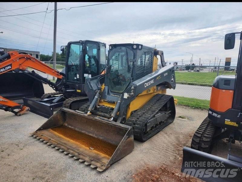 John Deere 333G Minicarregadeiras