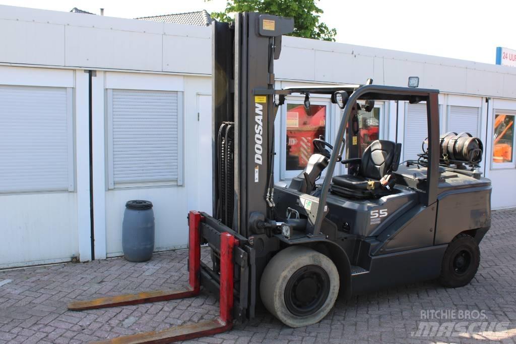 Doosan G 55 C-7 Empilhadores a gás