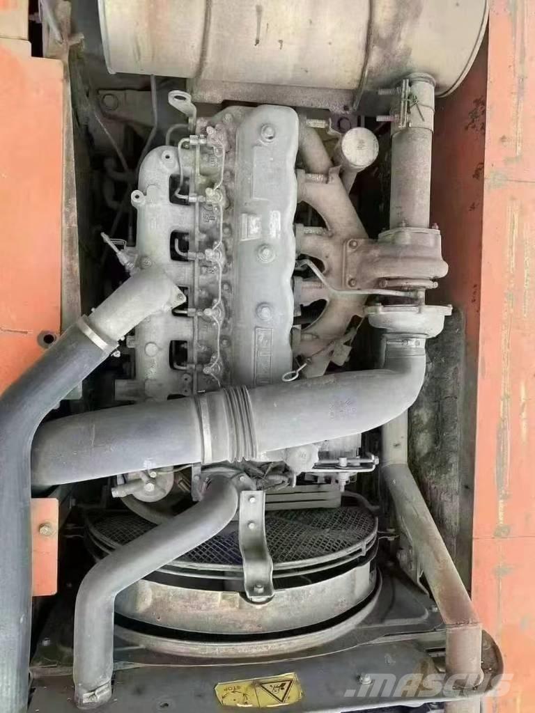 Hitachi ZX240 Escavadeiras de esteiras