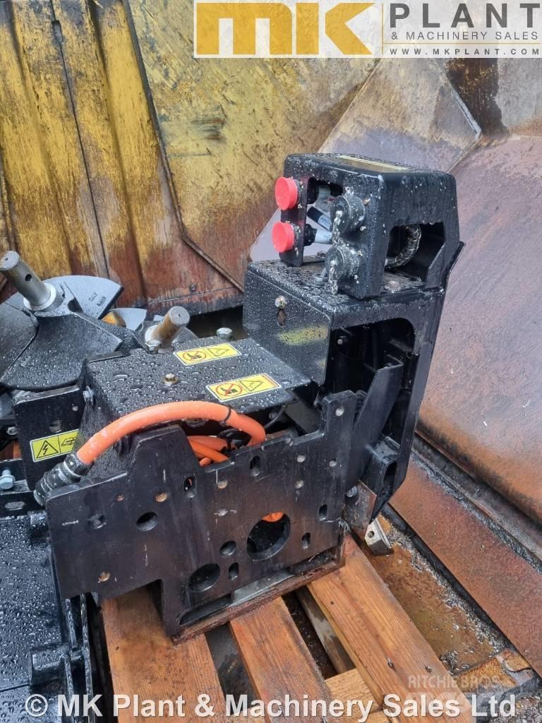 CAT AP 500 F Espalhadoras de asfalto