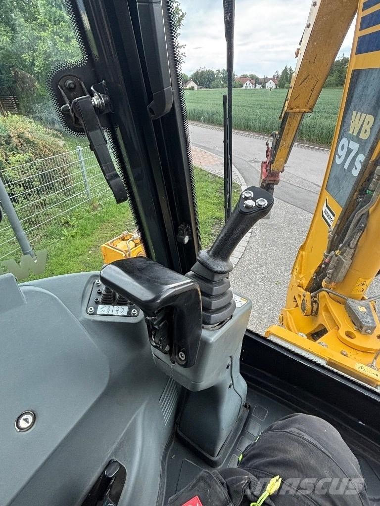 Komatsu WB 97 S Retroescavadeiras