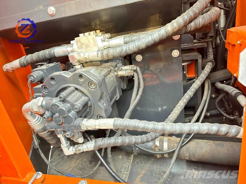 Doosan DX 150 Escavadoras Midi 7t - 12t