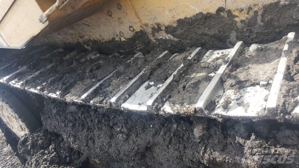 CAT D 9 R Dozers - Tratores rastos