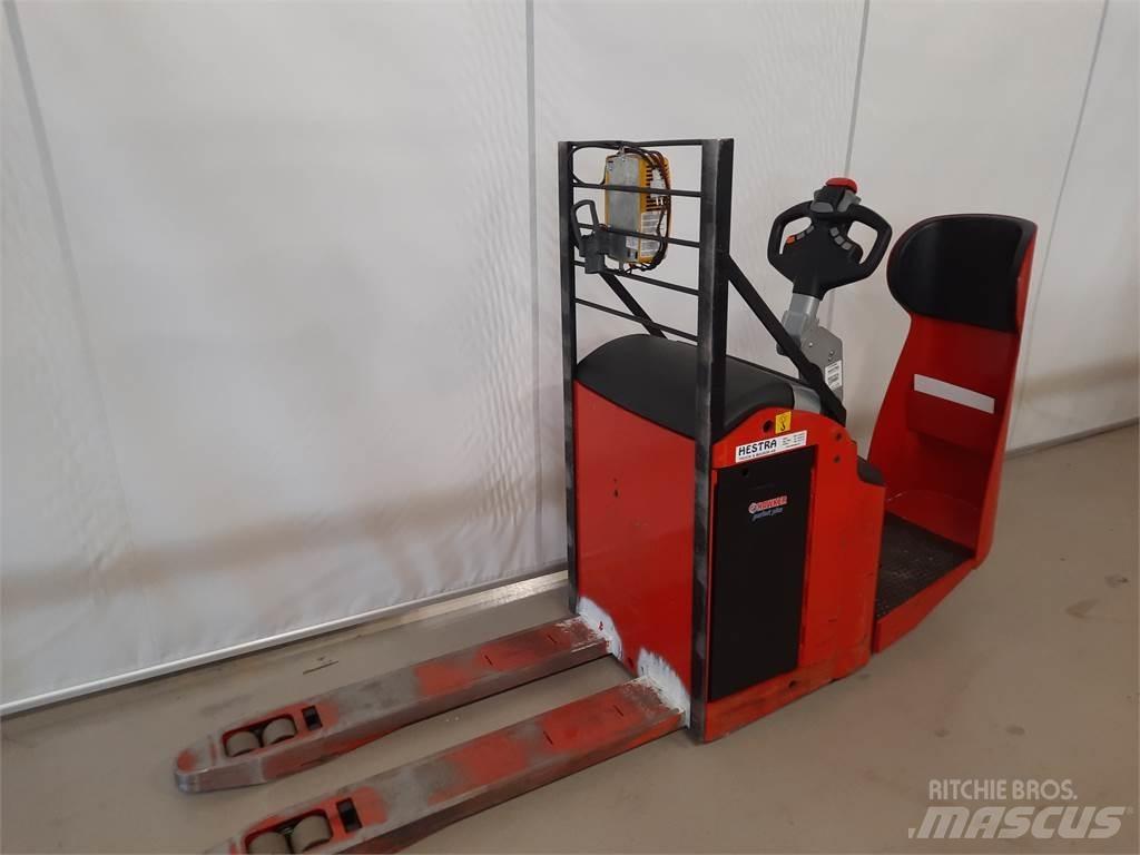 Manitou EP22M PFF Porta-paletes com plataforma