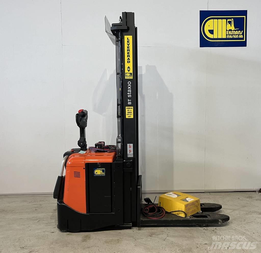 BT truck SPE 160 L Empilhador para operador externo