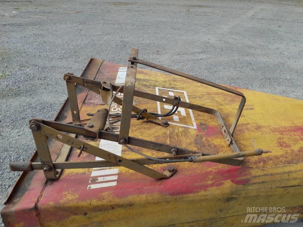 JF 1300 Outros equipamentos de forragem e ceifa