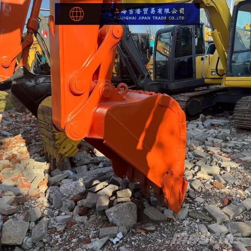 Hitachi ZX 135 Escavadeiras de esteiras