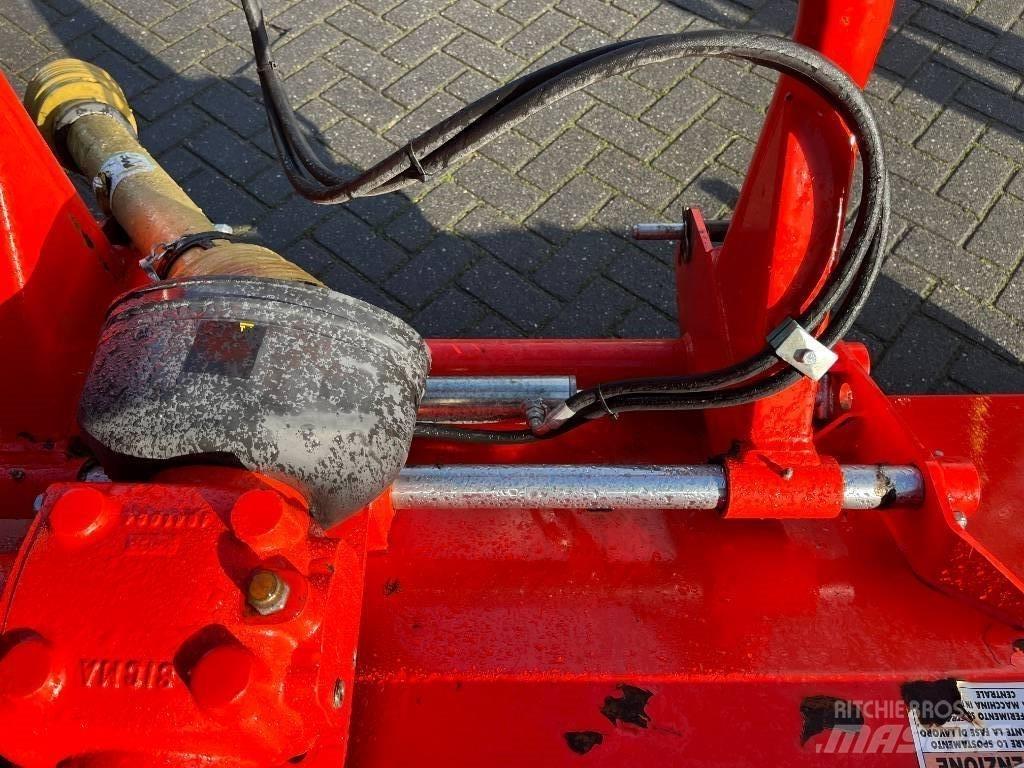 Sicma TRX 220 Gadanheiras e cortadores de folhas para pastos