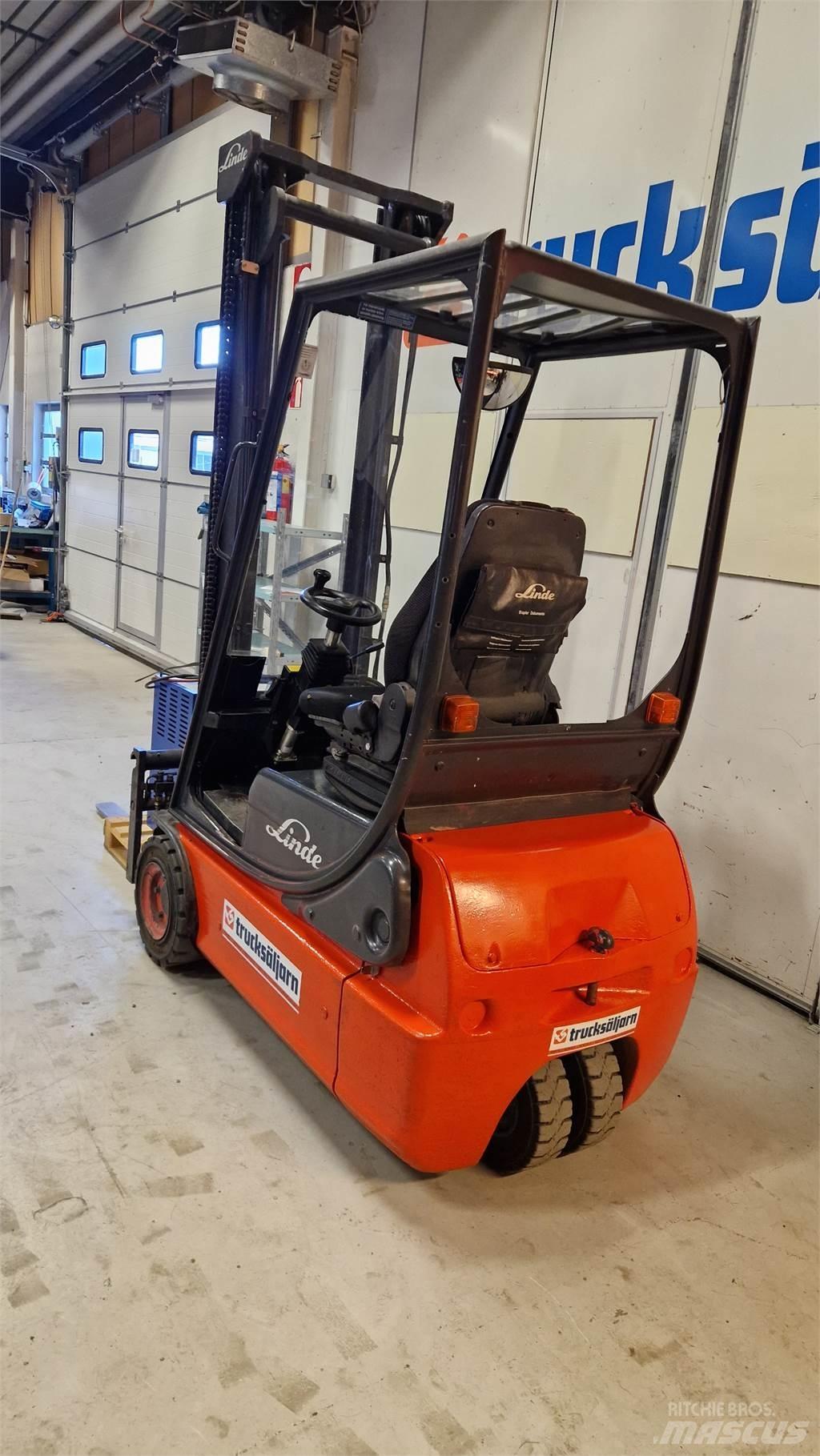 Linde E16C -02 Empilhadores eléctricos