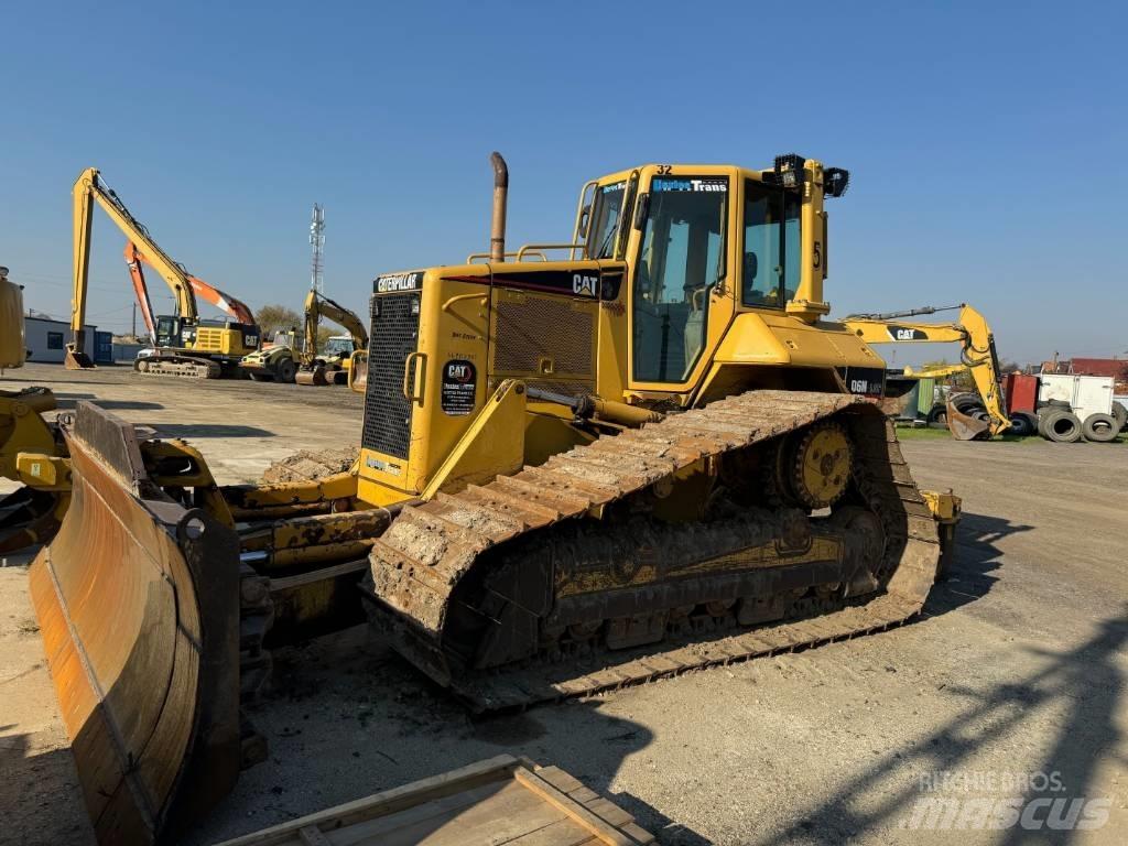 CAT D 6 N LGP Dozers - Tratores rastos