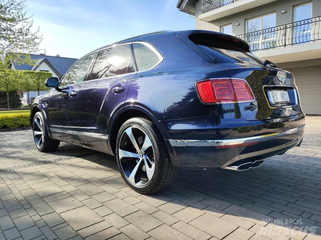Bentley Bentayga V8 Automóvel
