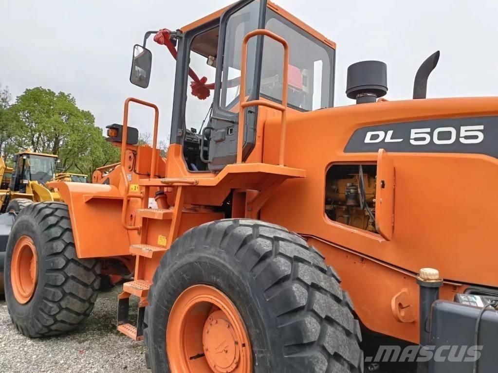 Doosan DL505 Carregadeiras de rodas