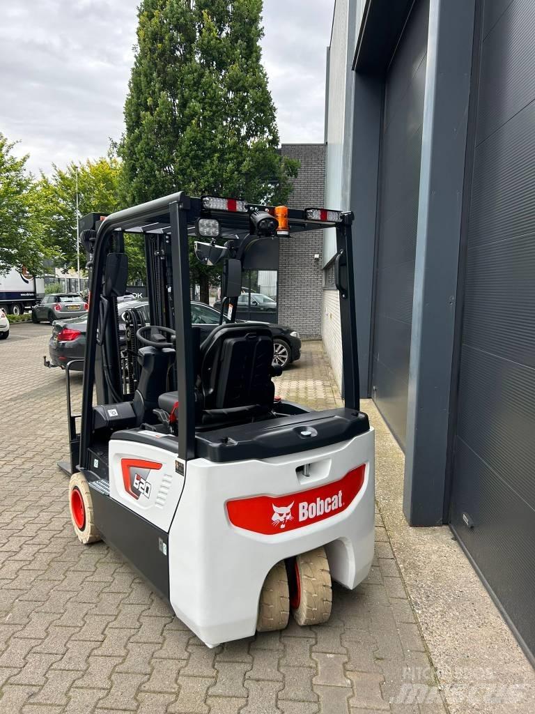 Bobcat B 20 T-7 Plus Empilhadores eléctricos