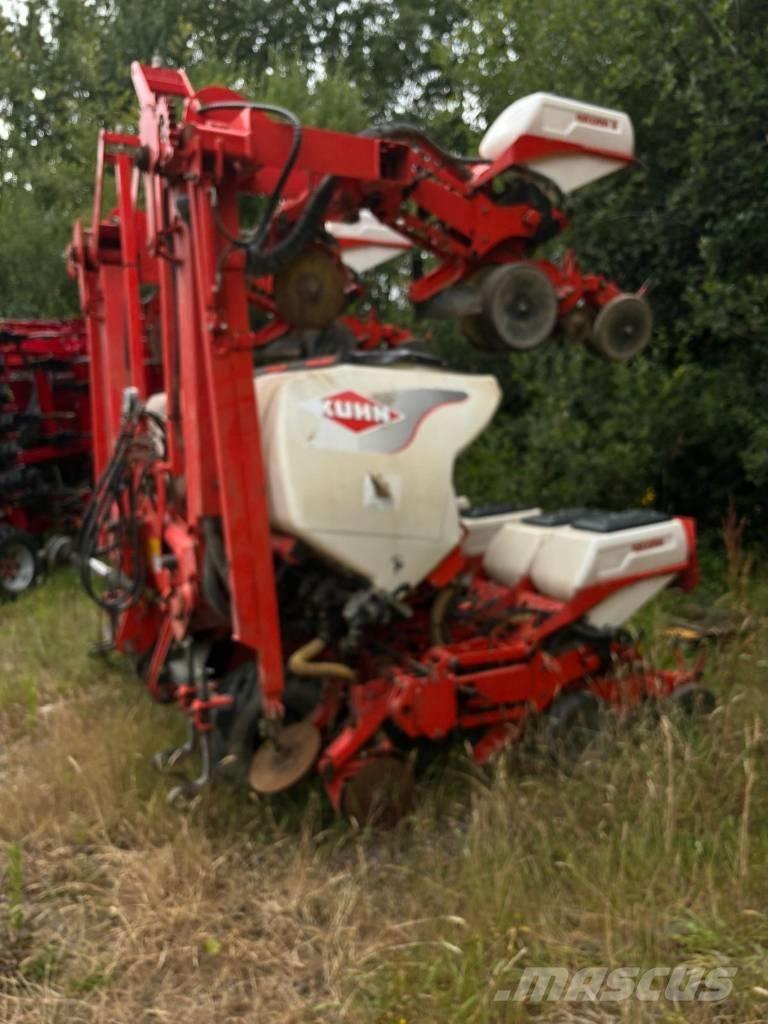 Kuhn Maxima 2 Perfuradoras