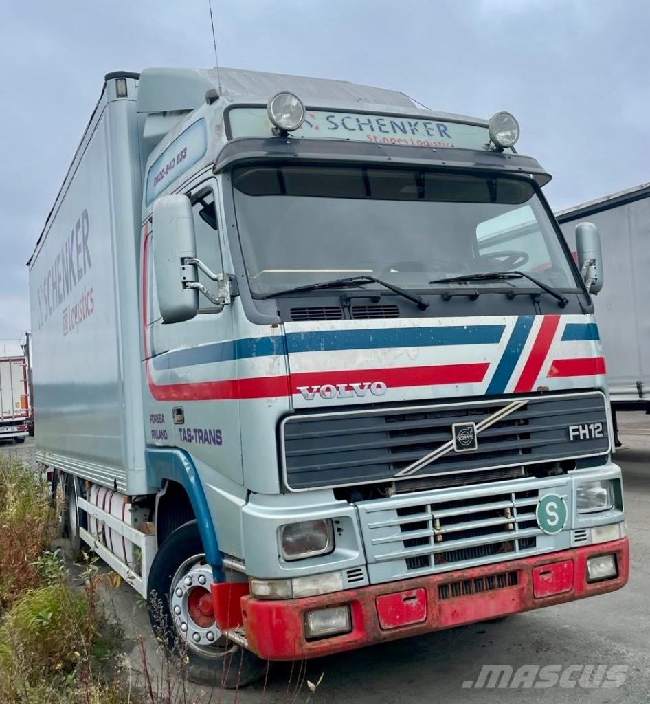 Volvo FH 12 460 Caminhões de caixa fechada