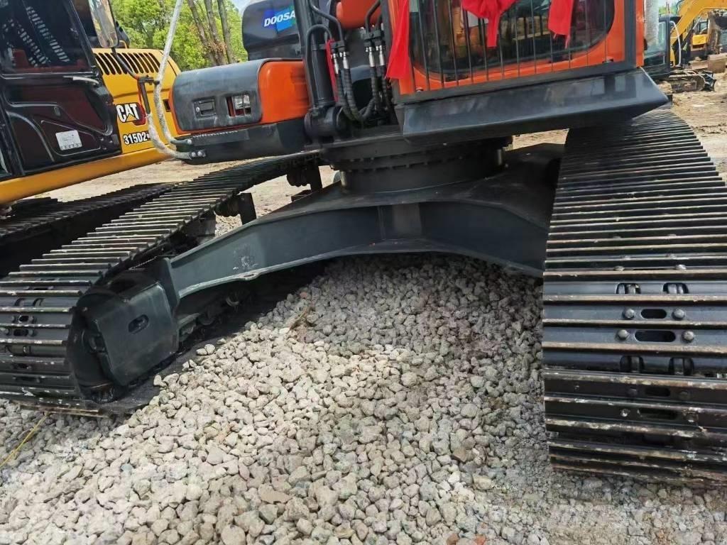 Doosan DX 300 LCA Escavadeiras de esteiras