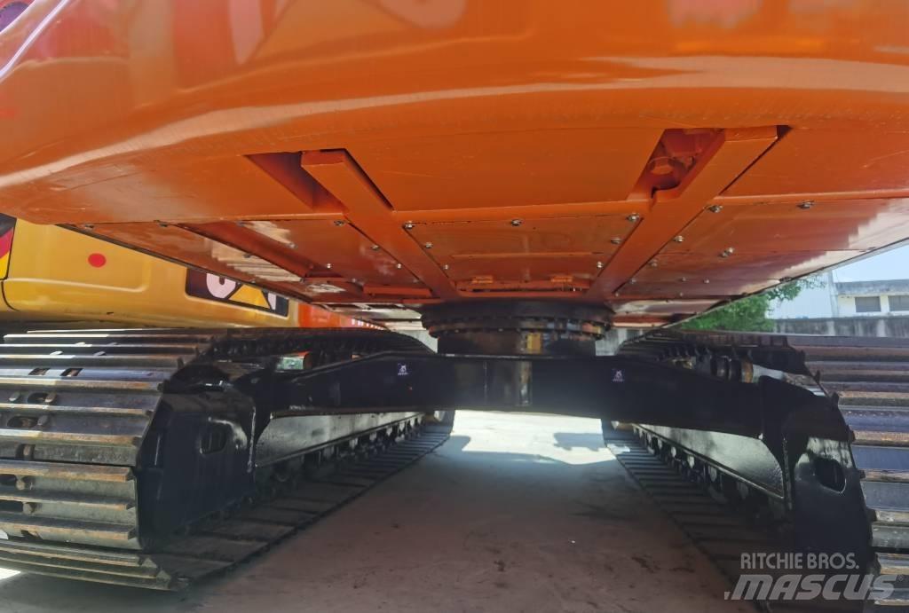 Doosan DX 225 LC Escavadeiras de esteiras