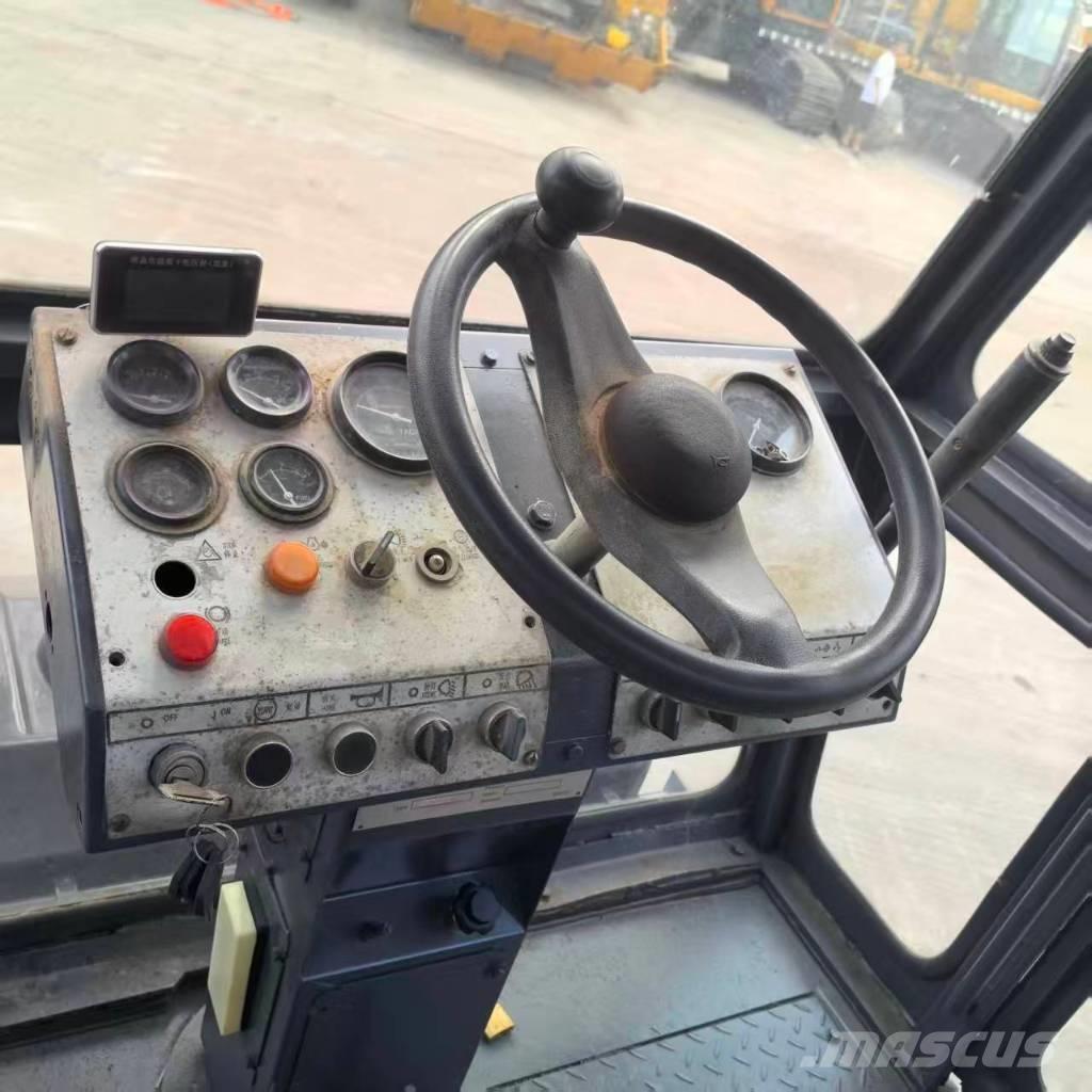 Dynapac CC211 Cilindros Compactadores tandem