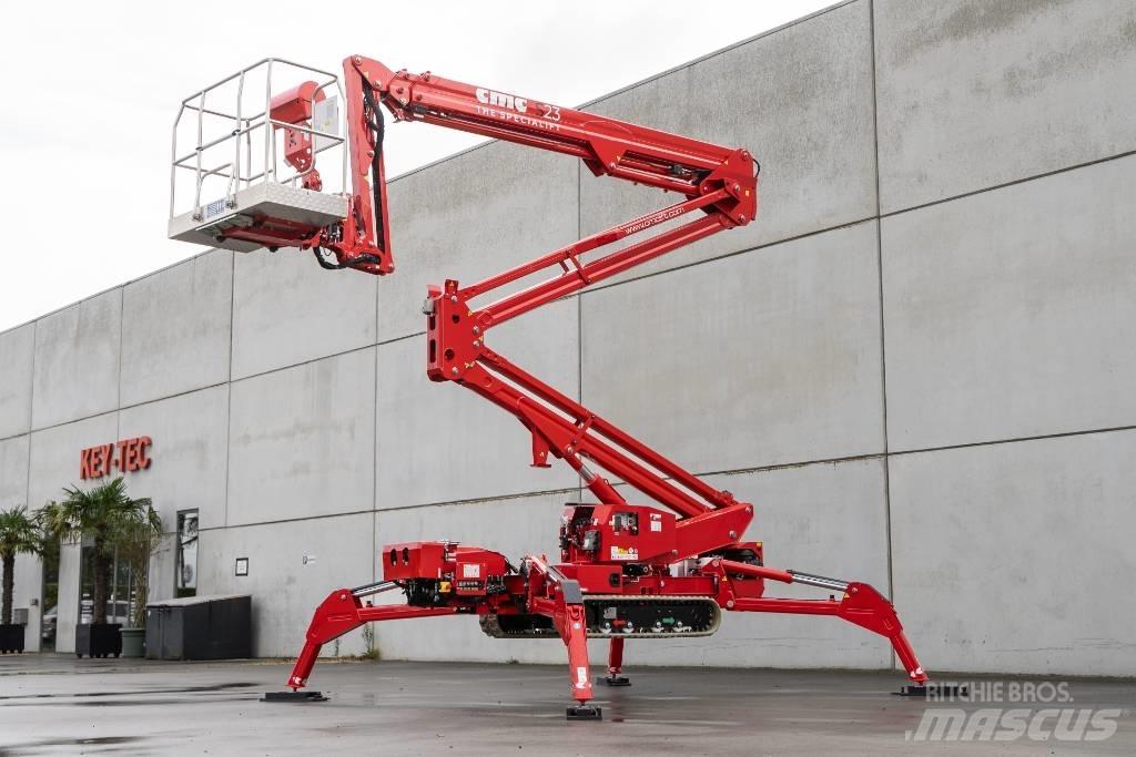 CMC S23 Elevadores braços articulados