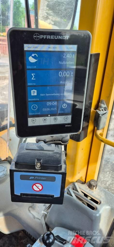 Volvo L 120 E Carregadeiras de rodas