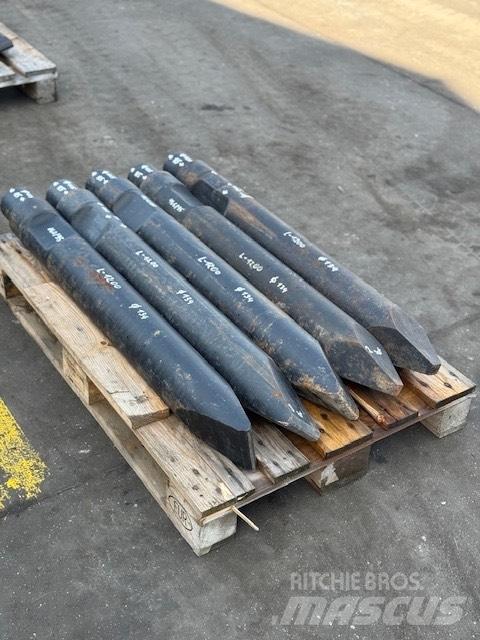 CAT grot 135 mm nowy Martelos de quebragem