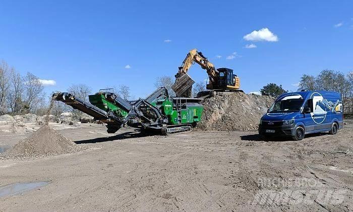 McCloskey J3C Construção - Outros
