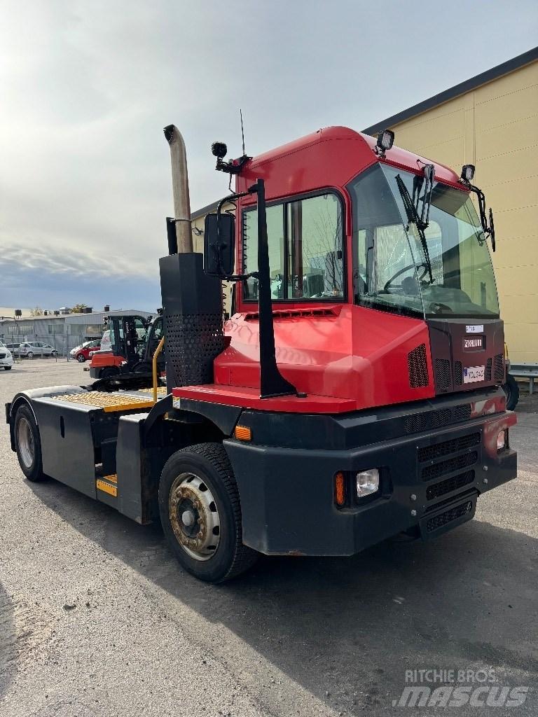 Kalmar T2 Tractores de reboque