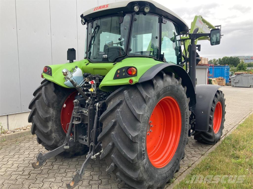 CLAAS Arion 440 Tratores Agrícolas usados