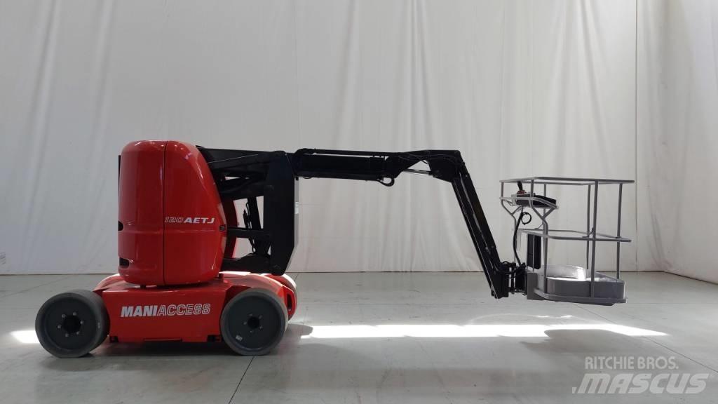 Manitou 120 AET J Elevadores braços articulados