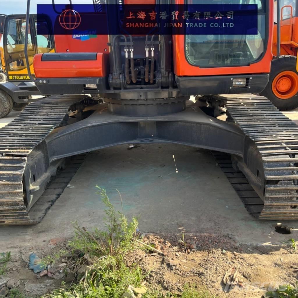 Doosan DX 300 Escavadeiras de esteiras