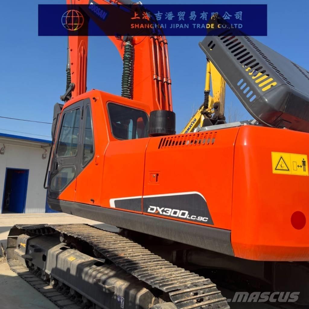 Doosan DX 300 Escavadeiras de esteiras