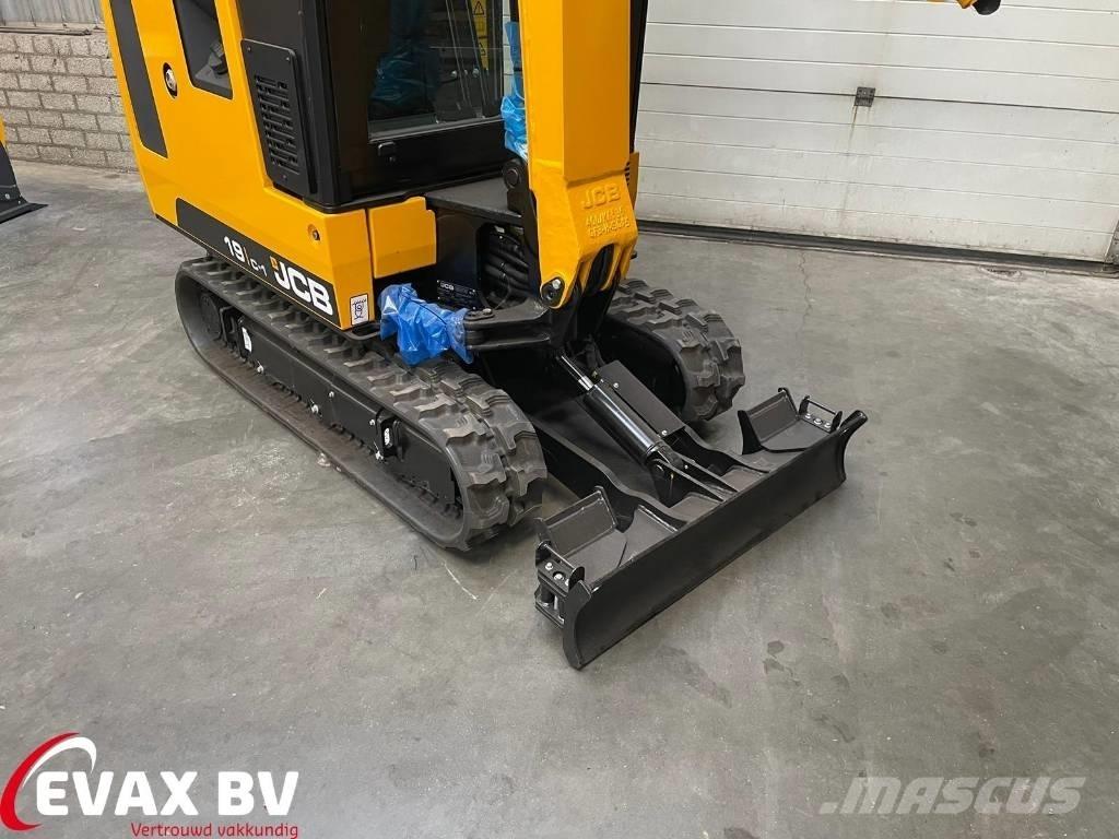 JCB 19 C-1 Miniescavadeiras
