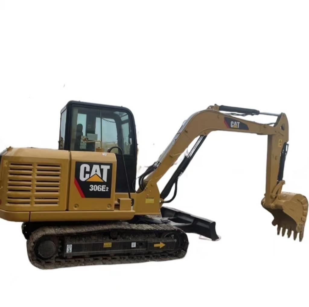 CAT 306E2 Miniescavadeiras