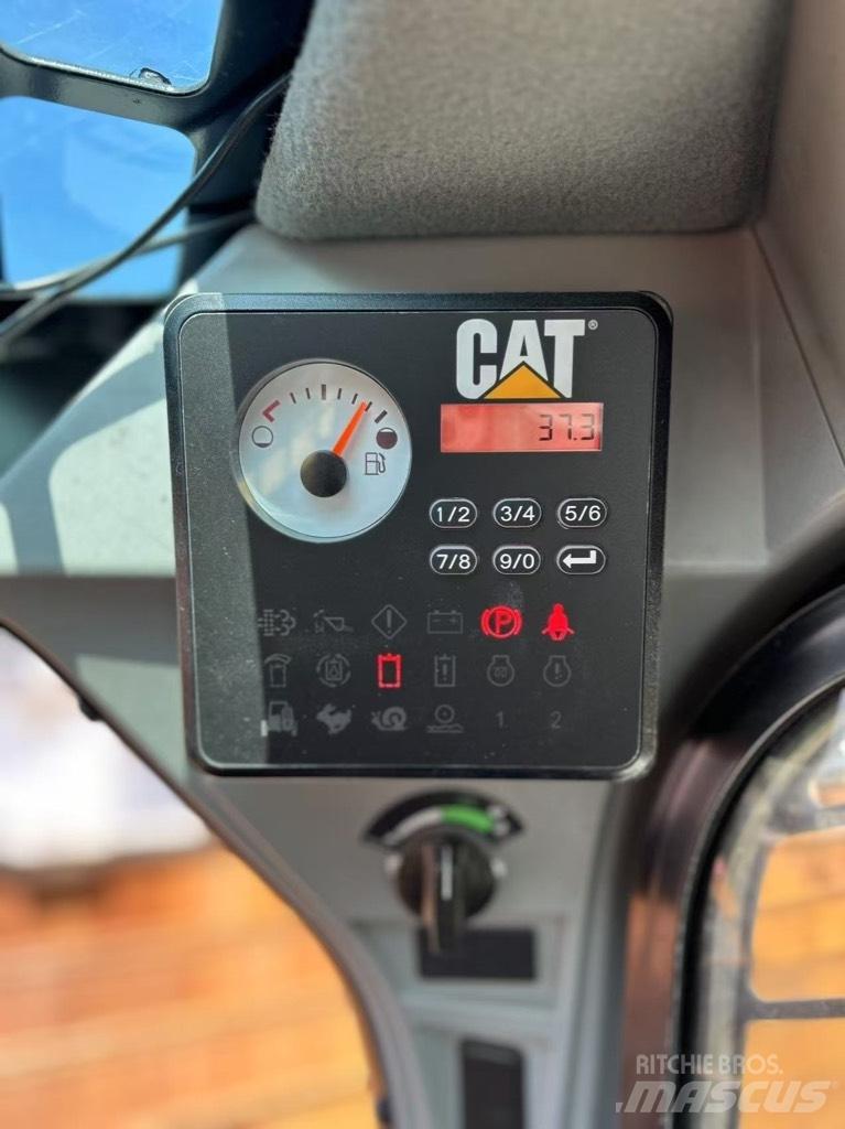 CAT 262 D Minicarregadeiras