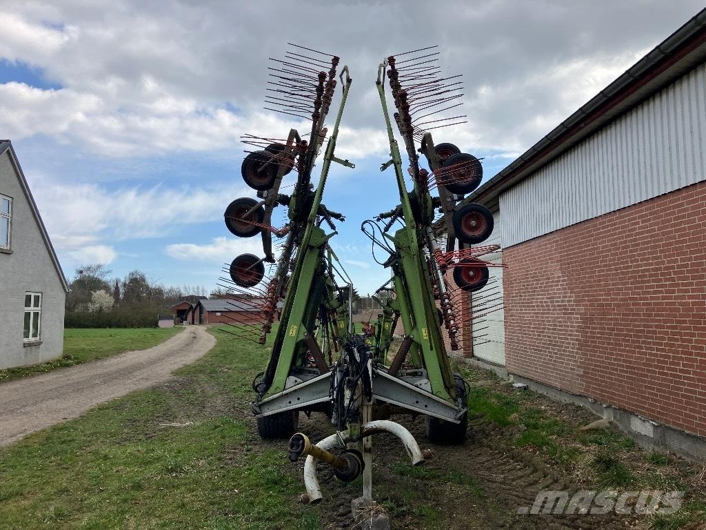 CLAAS Liner 3500 Ancinho virador