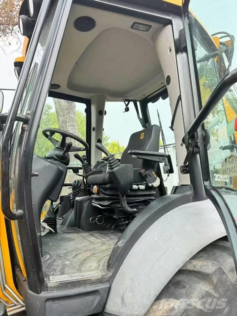JCB 3 CX ECO Retroescavadeiras